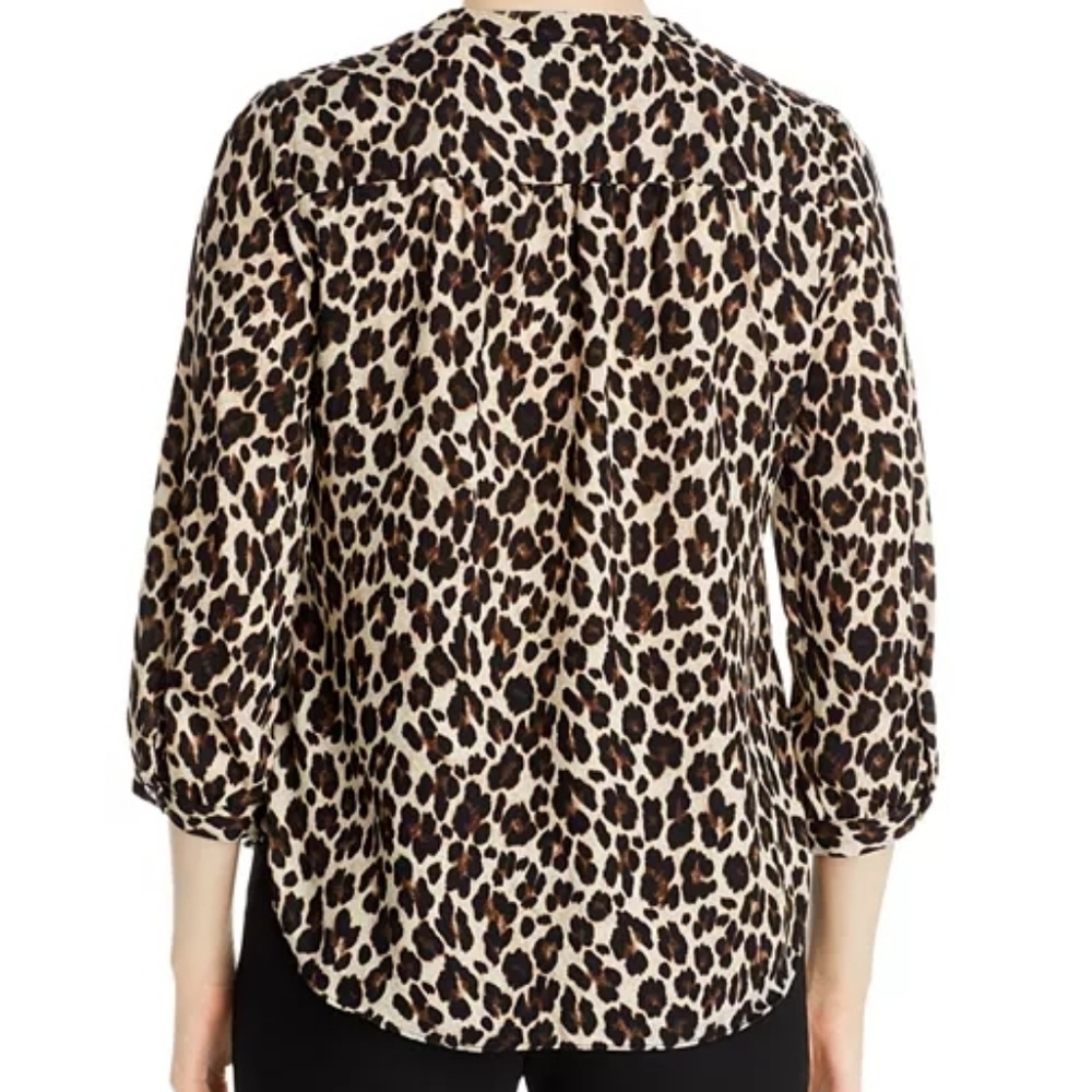 Vince Camuto Leopard Print V‑Neck Blouse 3/4 Sleeve Animal Print Top - Picture 4 of 5